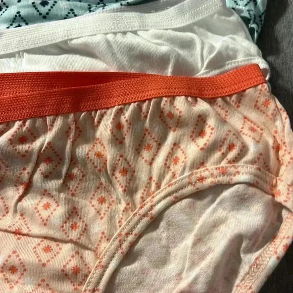 Fruit of the Loom Girls Underwear hipsters size 14 multi color 20 pairs NWOT - Picture 5 of 9